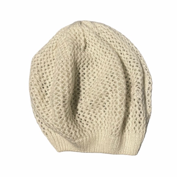 New Nine West White Beanie - Picture 1 of 3
